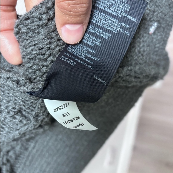 Gray Knit Cardigan with Toggle Closing - Picture 6 of 7